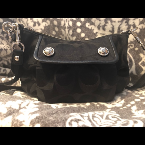 Coach handbag! - Picture 1 of 5